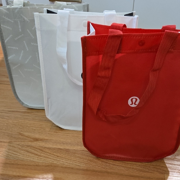 Set Of 3 lululemon athletica Small Shopers - Picture 1 of 6